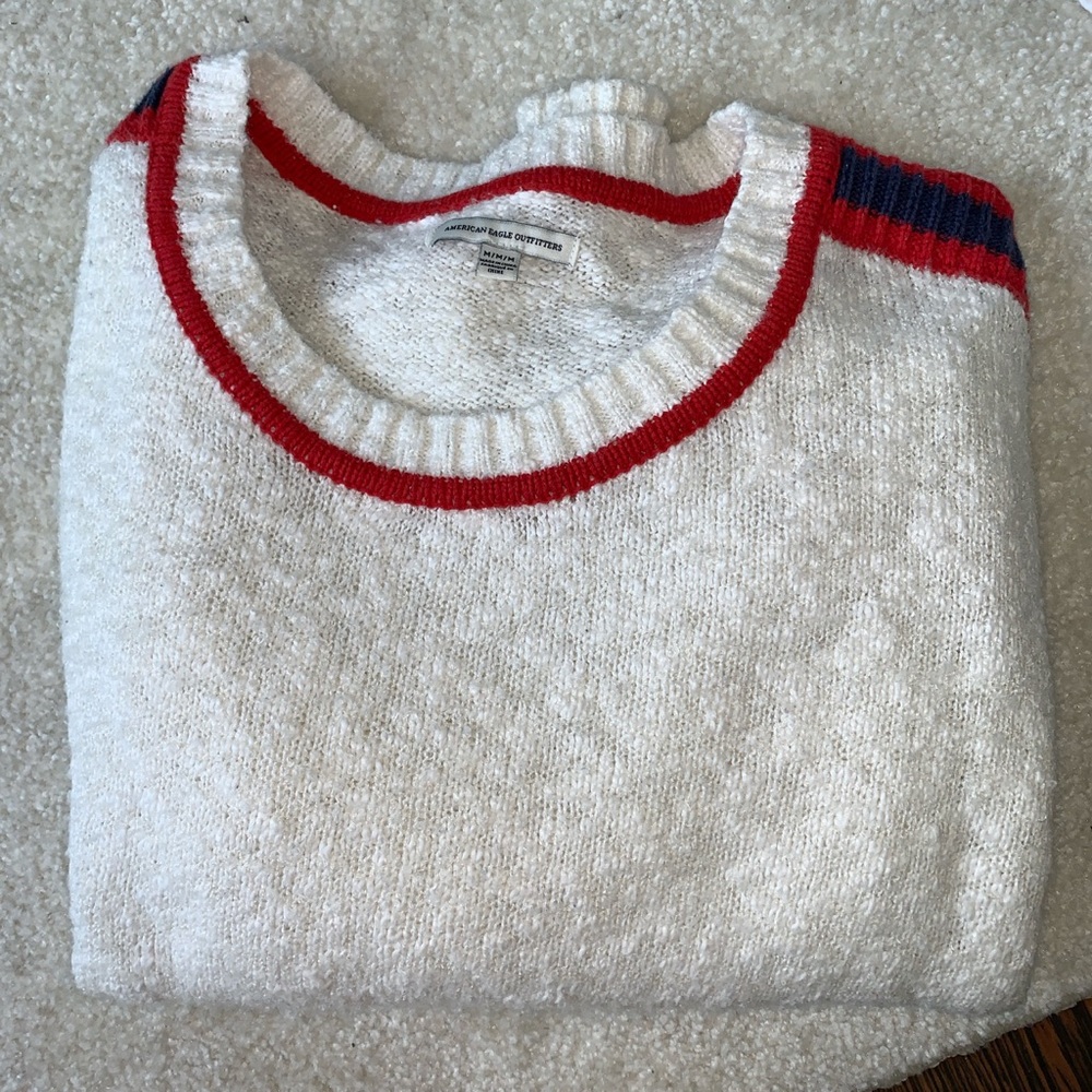 American eagle crew neck white knit sweater